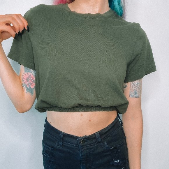 WILFRED Cropped Green Shirt - Picture 5 of 5